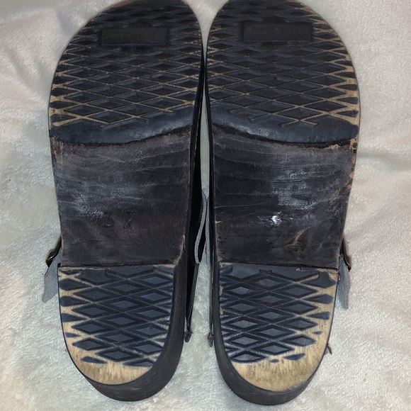 Swedish Clogs: Black Leather: Classic & Timeless 37 EU - 6.5 US Women, & Socks - Picture 8 of 11